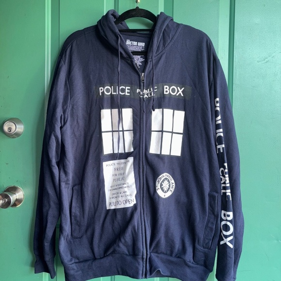 Dr. Who size large full zip hoodie jacket - Picture 3 of 6